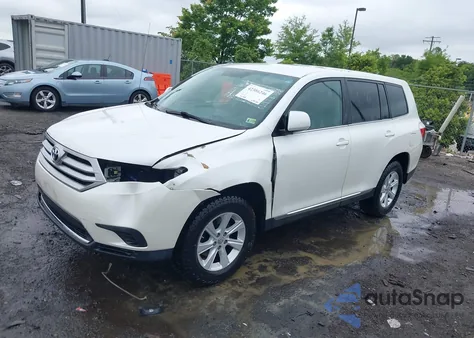 2012 Toyota Highlander from USA, damaged, VIN 5TDZA3EH9CS028529